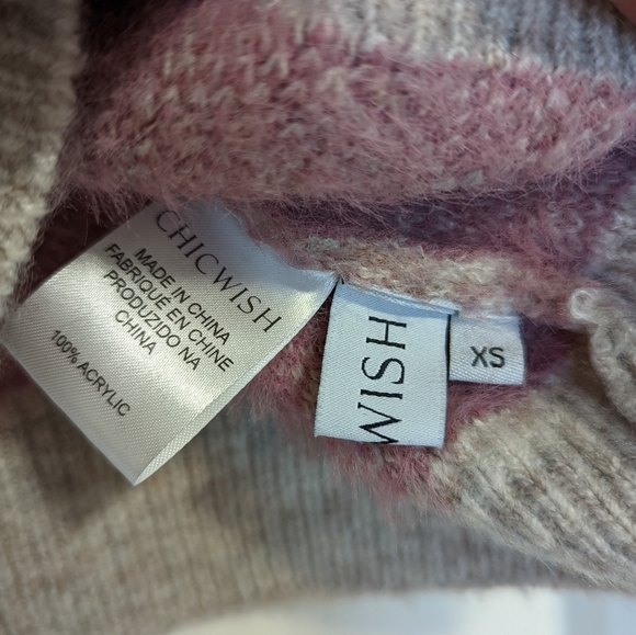 Oversized Chicwish Heart Sweater, Size XS - Picture 4 of 4